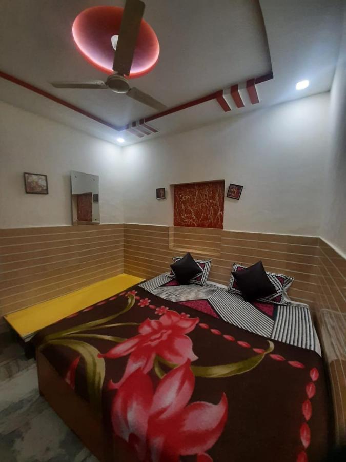 Friends Guest House & Hostel Agra  Eksteriør bilde