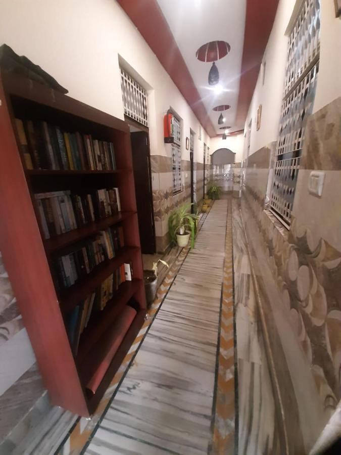 Friends Guest House & Hostel Agra  Eksteriør bilde