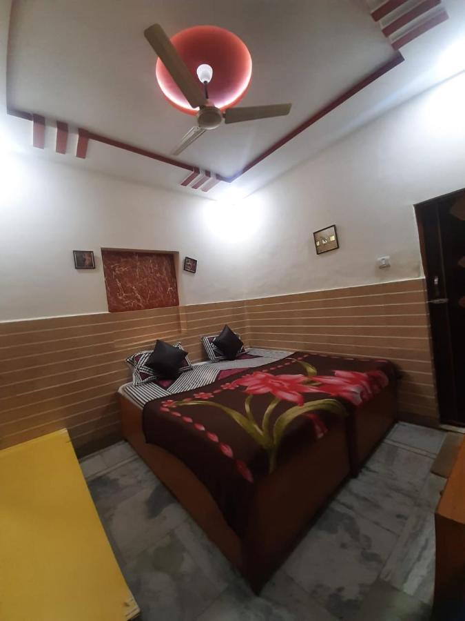 Friends Guest House & Hostel Agra  Eksteriør bilde