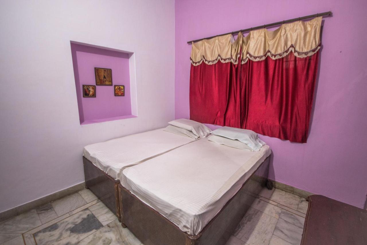 Friends Guest House & Hostel Agra  Eksteriør bilde